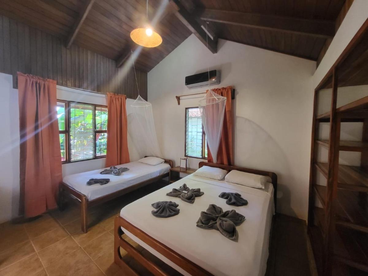 Escape Caribeno Hotel Puerto Viejo de Talamanca ภายนอก รูปภาพ