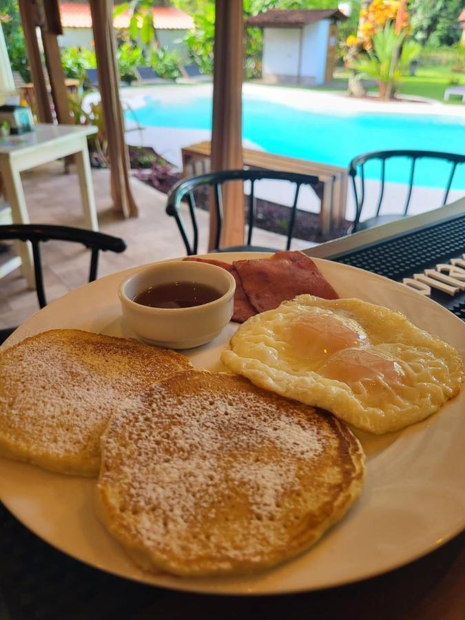 Escape Caribeno Hotel Puerto Viejo de Talamanca ภายนอก รูปภาพ