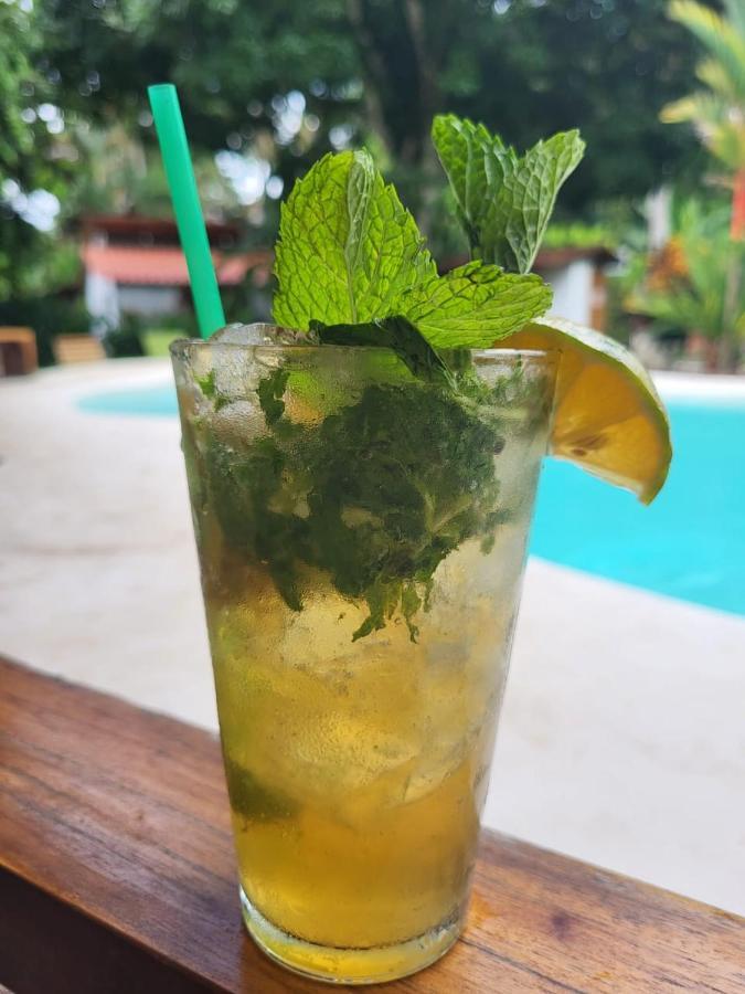 Escape Caribeno Hotel Puerto Viejo de Talamanca ภายนอก รูปภาพ
