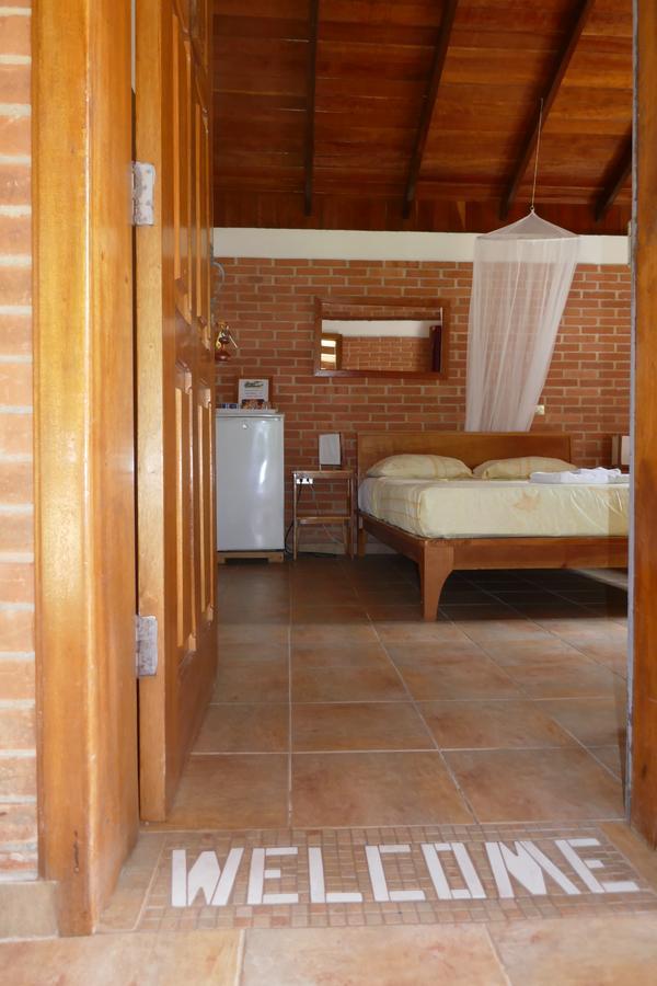 Escape Caribeno Hotel Puerto Viejo de Talamanca ภายนอก รูปภาพ