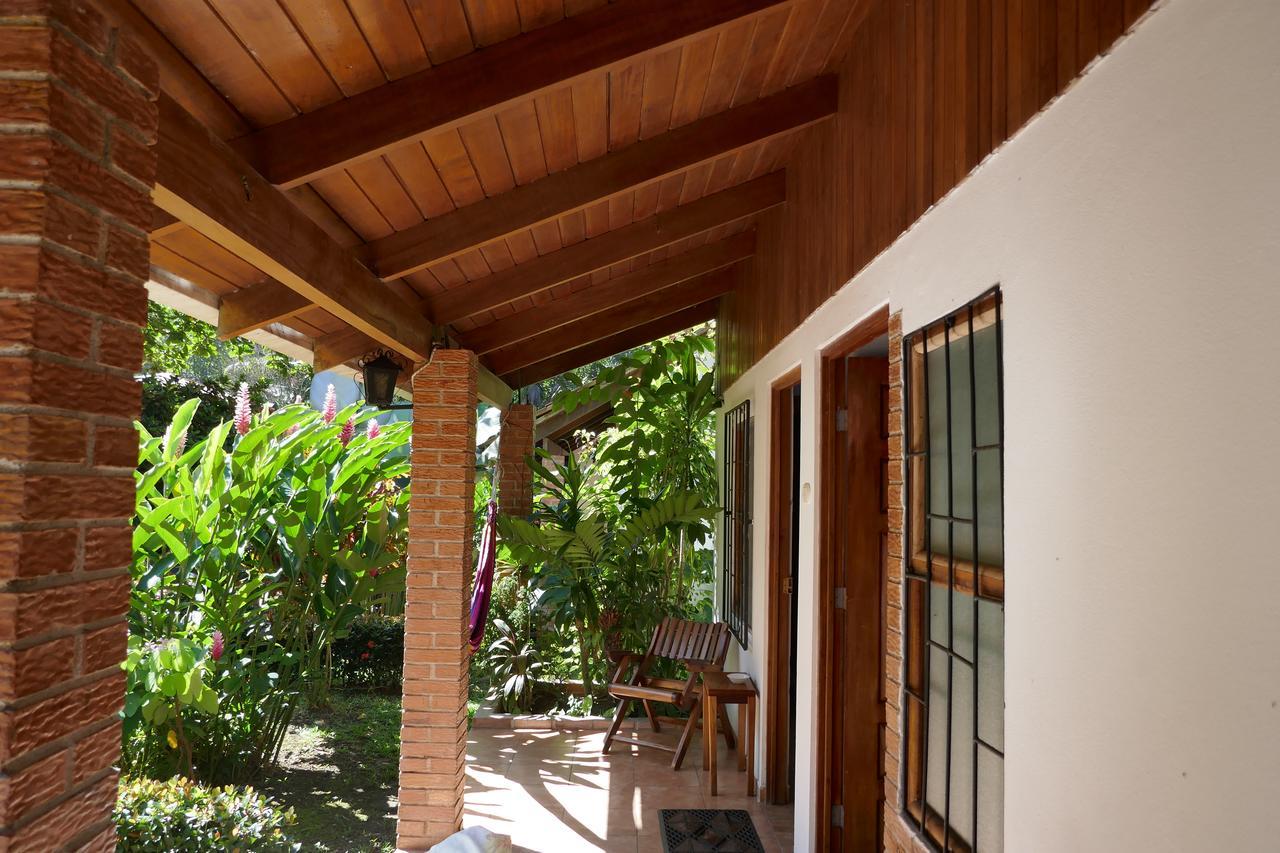 Escape Caribeno Hotel Puerto Viejo de Talamanca ภายนอก รูปภาพ