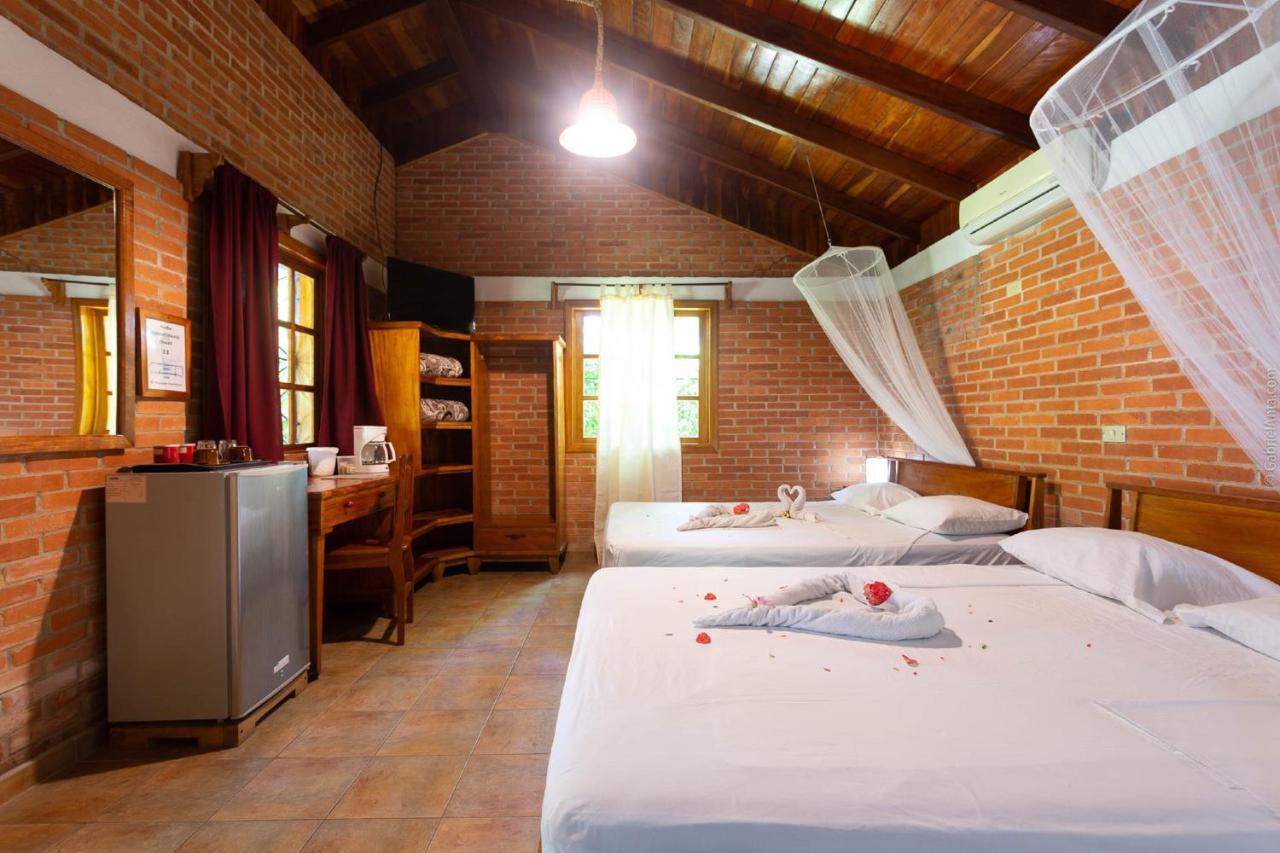 Escape Caribeno Hotel Puerto Viejo de Talamanca ภายนอก รูปภาพ